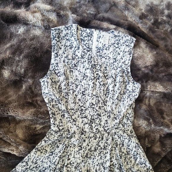 H&M Fit and Flair Black & White Dress - Size 8 - Picture 10 of 14